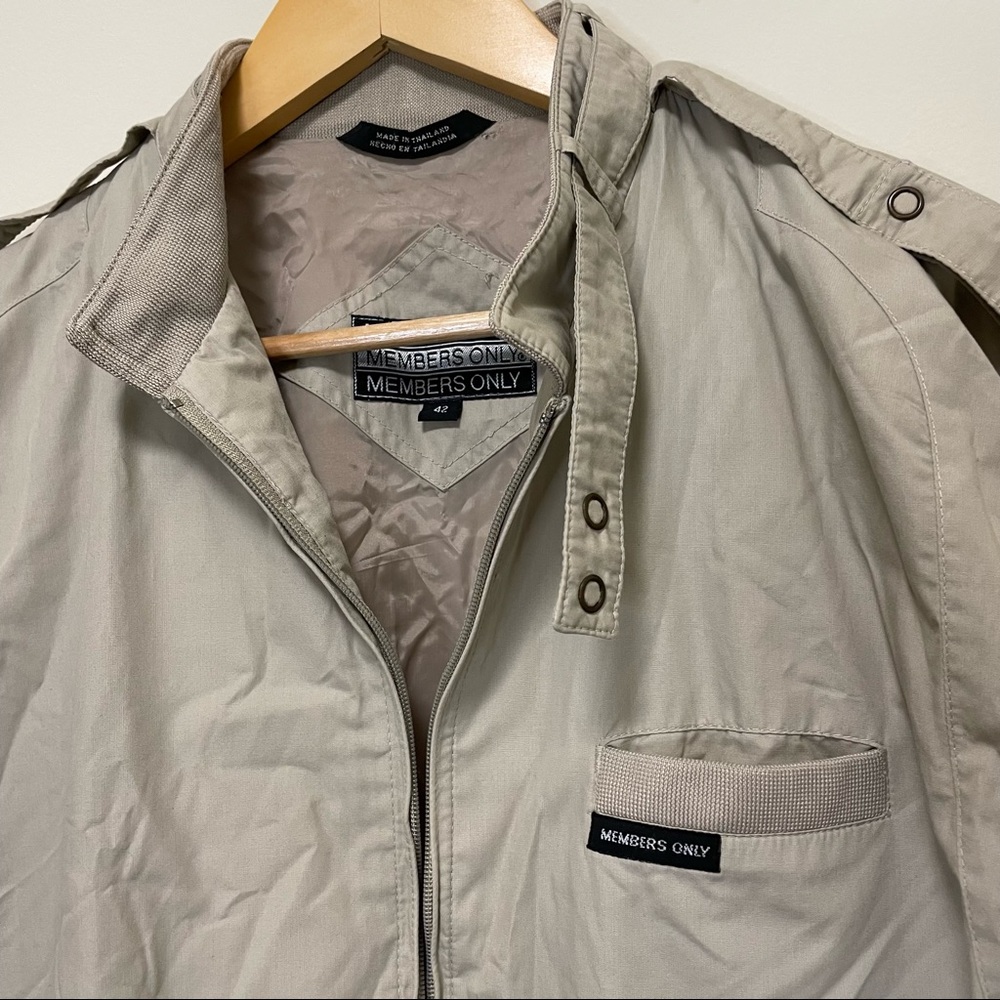 Member’s Only Classic Iconic Racer Jacket - Picture 3 of 6